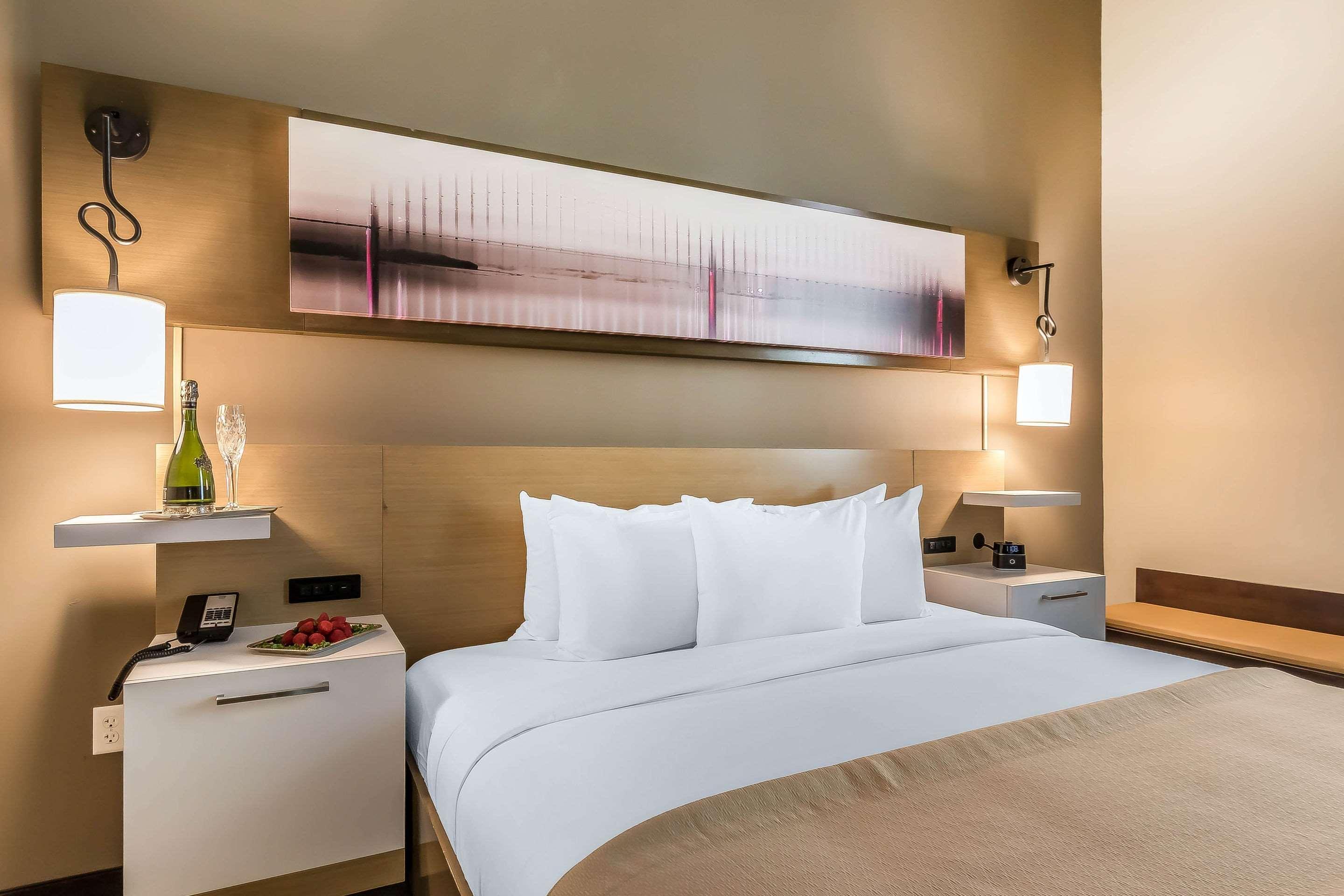 Hotel Napoleon Memphis Esterno foto